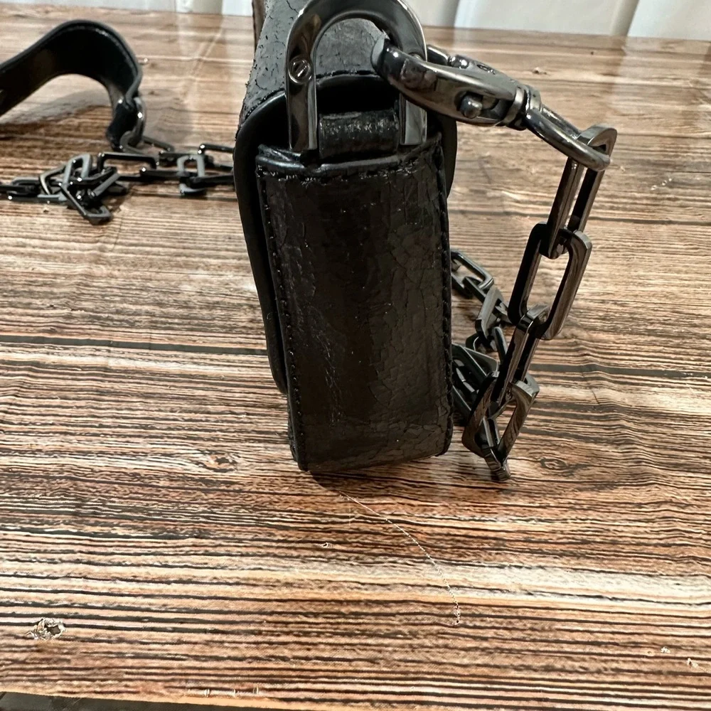 Tory Burch Small Black Leather Crossbody Bag Chain Strap Shimmery No Dust bag